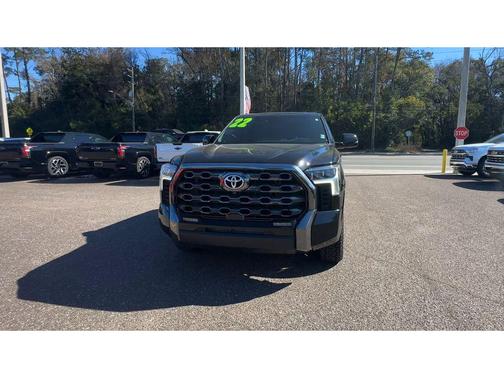 2022 Toyota Tundra Platinum
