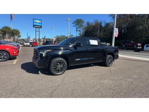 2022 Toyota Tundra Platinum