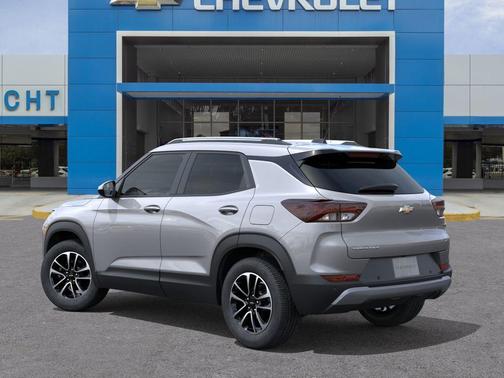 Sterling Gray Metallic 2026 Chevrolet Trailblazer LT