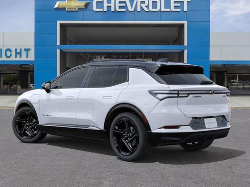 Polar White Tricoat 2026 Chevrolet Equinox EV RS