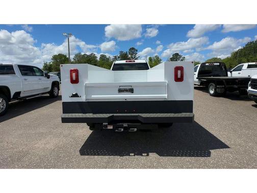 Summit White 2026 Chevrolet Silverado 3500 WT