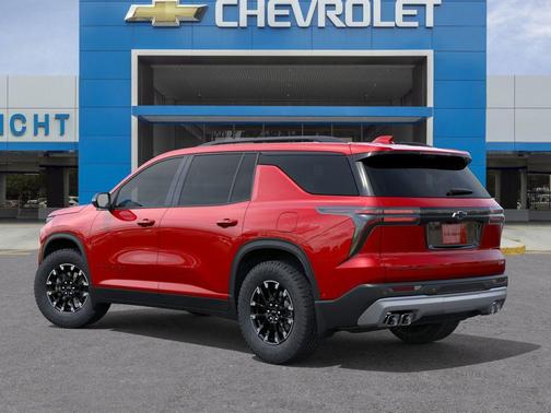 Radiant Red Tintcoat 2026 Chevrolet Traverse AWD Z71