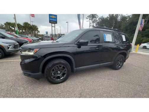 2023 Honda Pilot AWD TrailSport