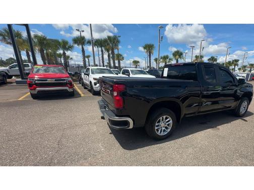 Black 2025 Chevrolet Silverado 1500 LT