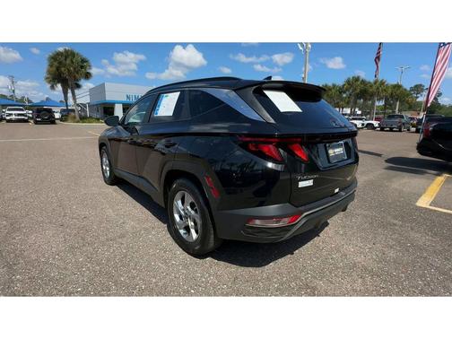 Black Pearl 2024 Hyundai TUCSON SEL