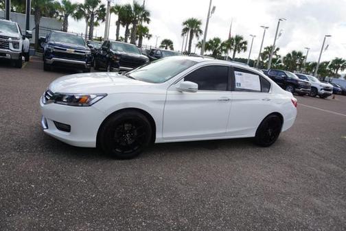Photo 3 of 19 of 2015 Honda Accord EX