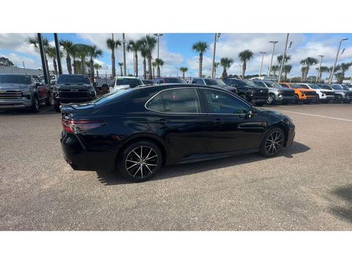 Midnight Black Metallic 2024 Toyota Camry SE
