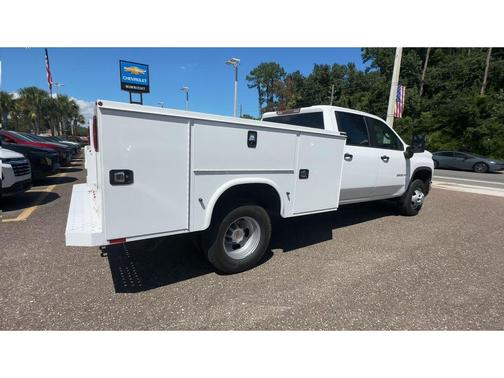 2025 Chevrolet Silverado 3500 WT