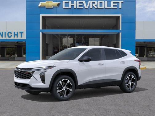 Summit White 2026 Chevrolet Trax FWD 1RS