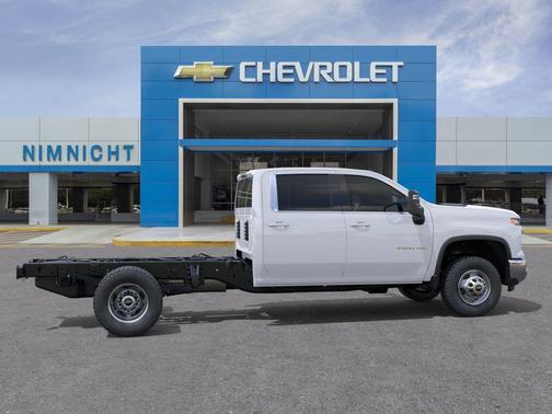 Summit White 2026 Chevrolet Silverado 3500 WT
