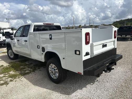 Summit White 2026 Chevrolet Silverado 2500 Double Cab, Long Bed, WT, RWD