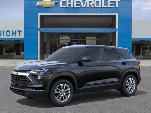 Mosaic Black Metallic 2026 Chevrolet Trailblazer LS