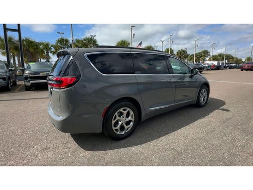 2023 Chrysler Pacifica Limited