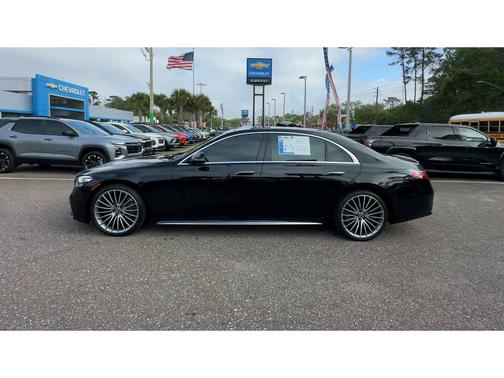 2022 Mercedes-Benz S-Class 4MATIC