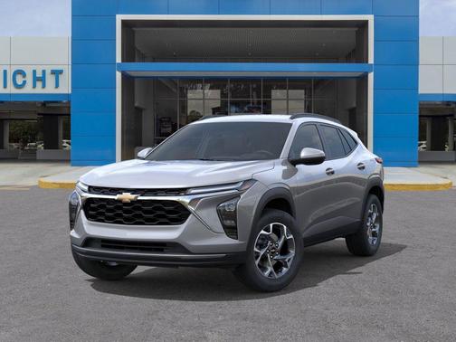 Sterling Gray Metallic 2026 Chevrolet Trax LT