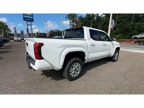 2024 Toyota Tacoma SR5