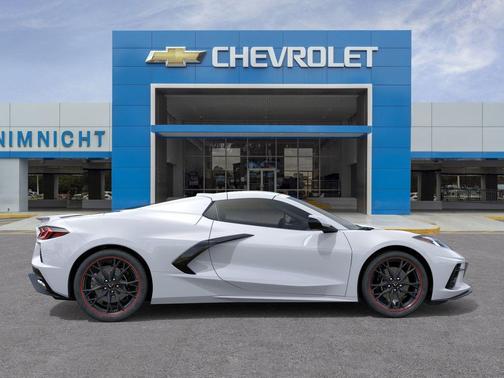 Arctic White 2026 Chevrolet Corvette Stingray w/2LT