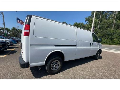 2023 GMC Savana 2500 Work Van
