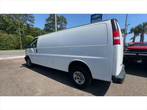 2023 GMC Savana 2500 Work Van