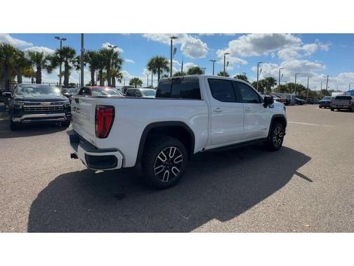 2022 GMC Sierra 1500 AT4