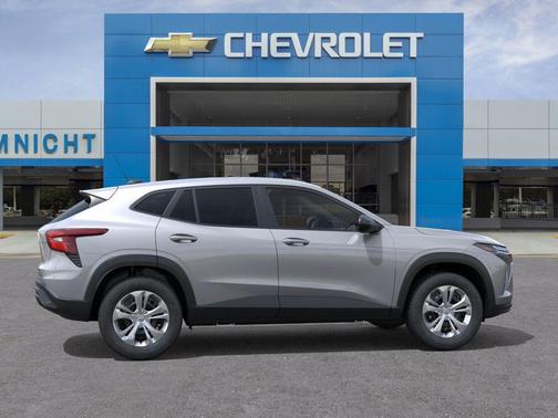 Sterling Gray Metallic 2026 Chevrolet Trax LS
