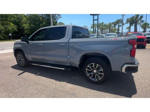 Slate Gray Metallic 2024 Chevrolet Silverado 1500 LT
