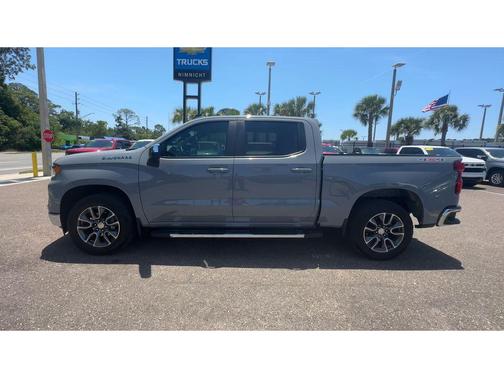 Slate Gray Metallic 2024 Chevrolet Silverado 1500 LT