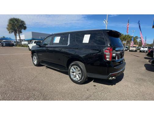 2024 Chevrolet Suburban Premier