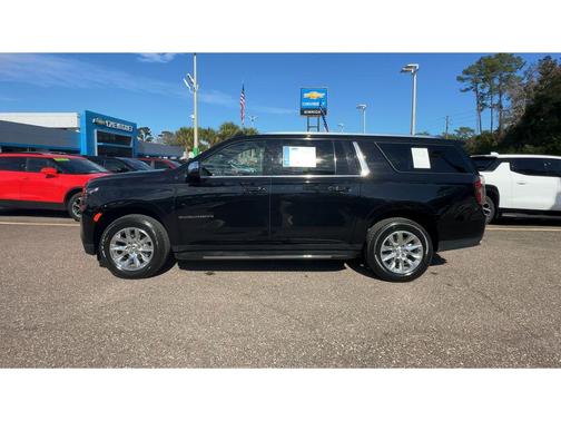 2024 Chevrolet Suburban Premier