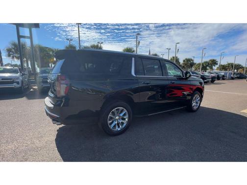 2024 Chevrolet Suburban Premier