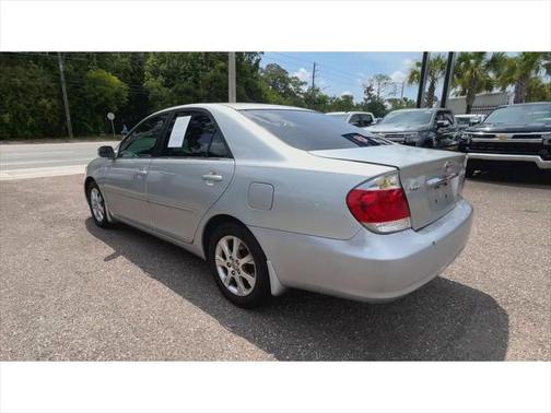 2005 Toyota Camry XLE V6