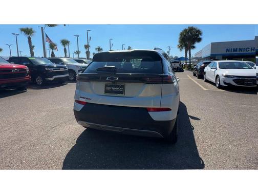 Silver Flare Metallic 2023 Chevrolet Bolt EUV FWD Premier