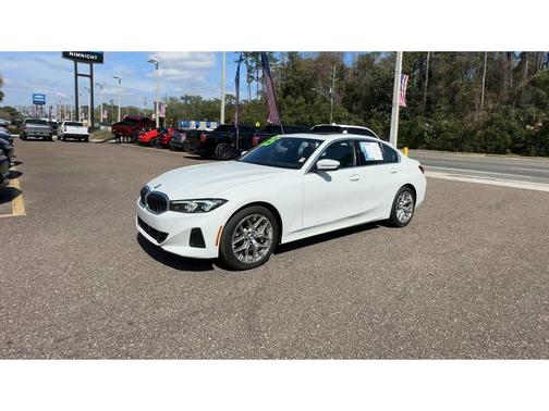 2025 BMW 330 330i Sedan