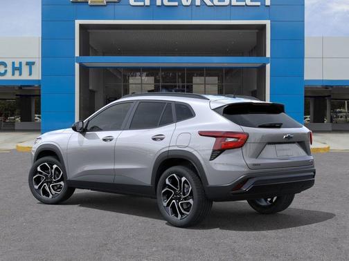 Sterling Gray Metallic 2026 Chevrolet Trax FWD 2RS