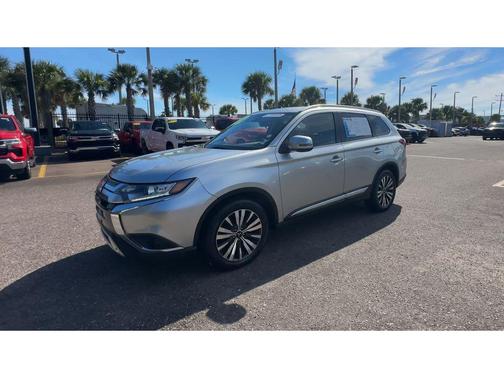 2020 Mitsubishi Outlander SEL