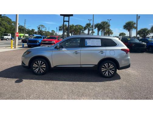 2020 Mitsubishi Outlander SEL