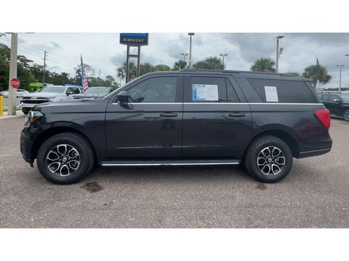 2022 Ford Expedition Max XLT