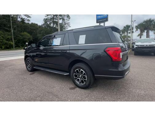 2022 Ford Expedition Max XLT