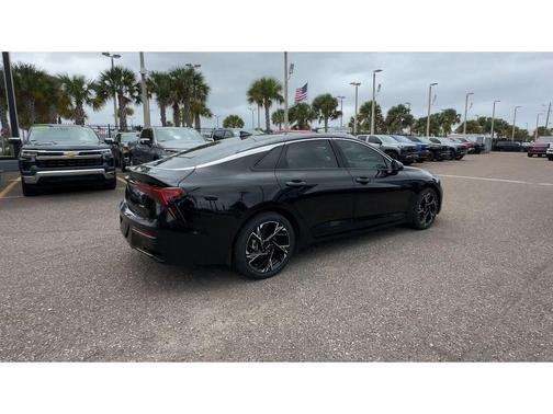 2025 Kia K5 GT-Line