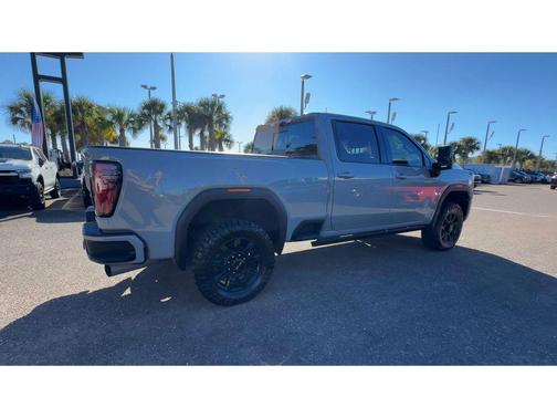 2024 GMC Sierra 2500 AT4