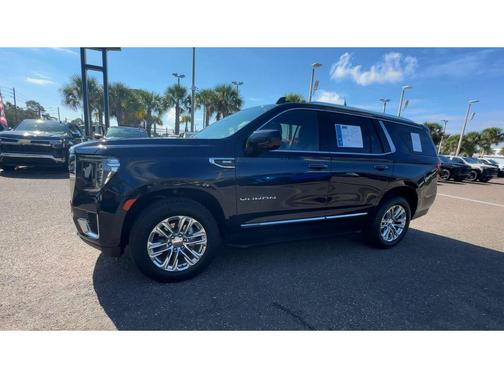 Midnight Blue Metallic 2024 GMC Yukon SLT