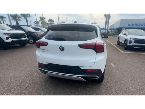 Summit White 2022 Buick Encore GX Select