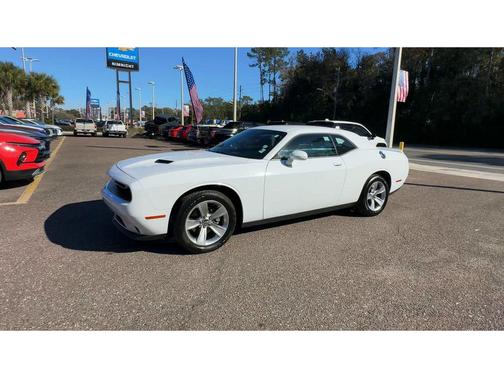 2021 Dodge Challenger SXT