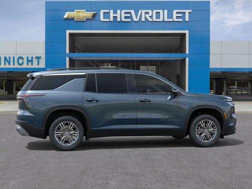 Lakeshore Blue Metallic 2026 Chevrolet Traverse LT