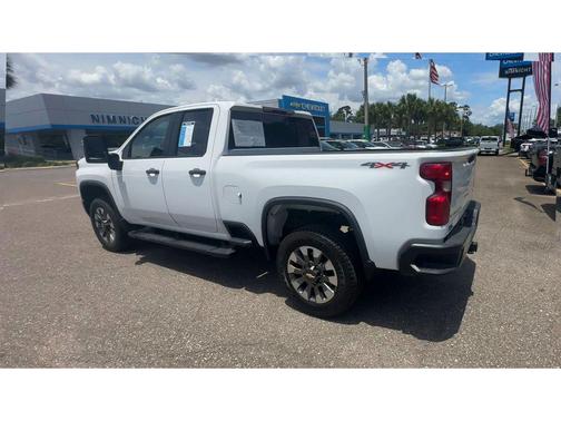 Summit White 2023 Chevrolet Silverado 2500 Custom