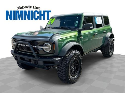 ERUPTION GREEN METALLIC 2024 Ford Bronco Wildtrak