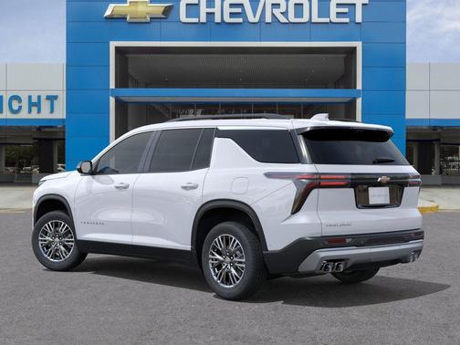 Summit White 2026 Chevrolet Traverse LT