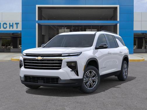 Summit White 2026 Chevrolet Traverse LT