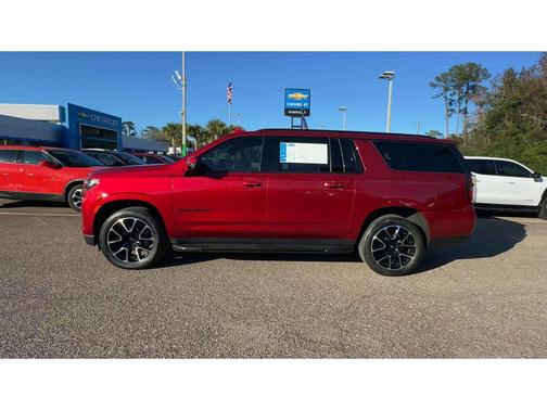 2022 Chevrolet Suburban RST