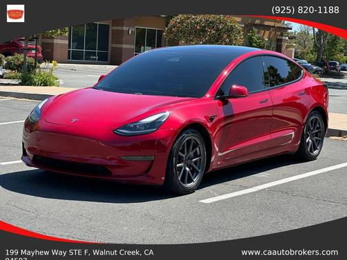 Red Multi-Coat 2021 Tesla Model 3 Standard Range Plus
